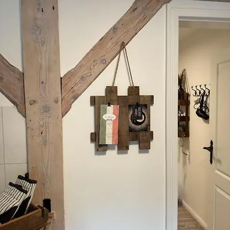 Maurine Im Alten Speicher *